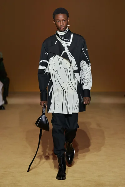 Look 20